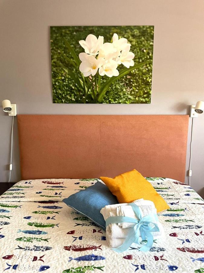La Fresia Bianca Apartment Шака Екстериор снимка